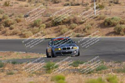 media/Jun-01-2025-CalClub SCCA (Sun) [[eae223c5dd]]/Group 2/Race 2/